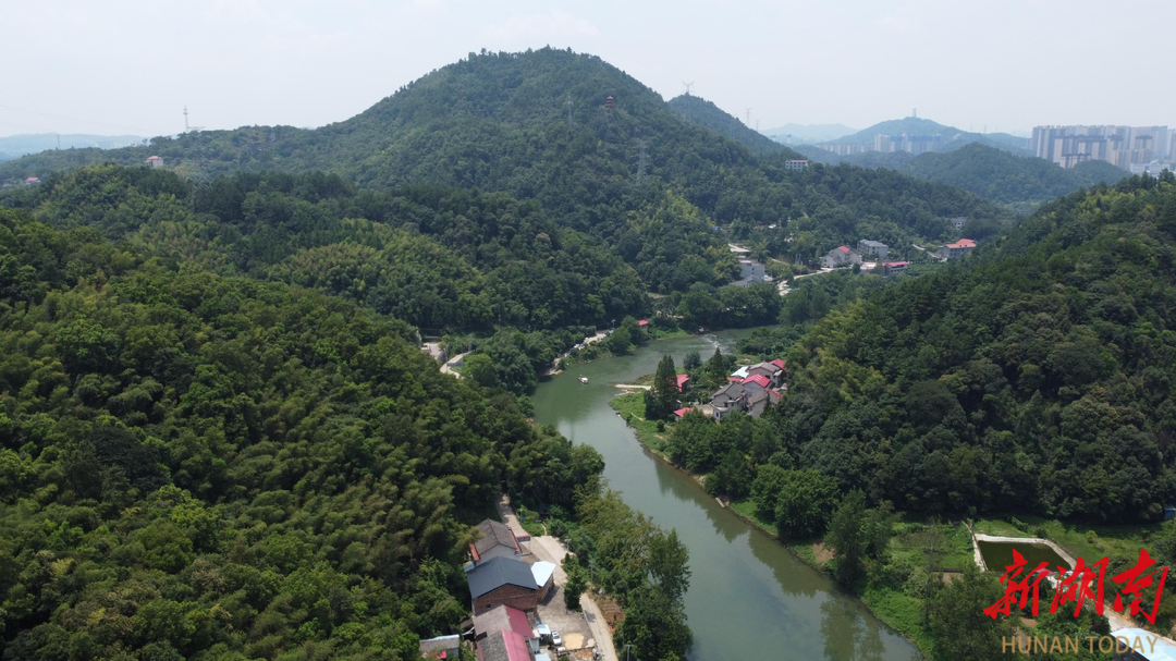 仙女寨：山水人文孕乡愁 和美湘村入画来