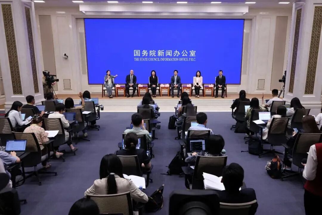 听见民企新生代的真实心跳：一场关于“长期主义”的国新办面对面