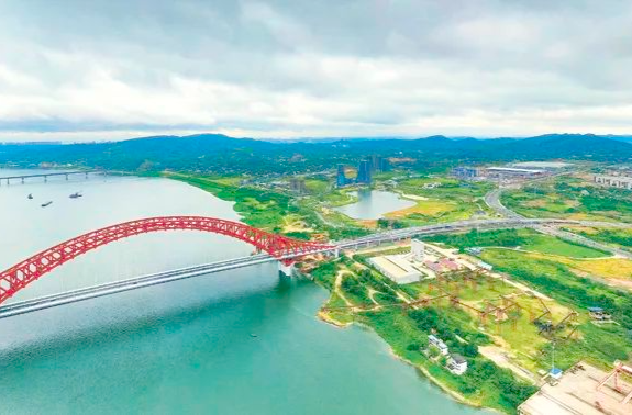 株洲：整治污染企业 老工业基地“蝶变”
