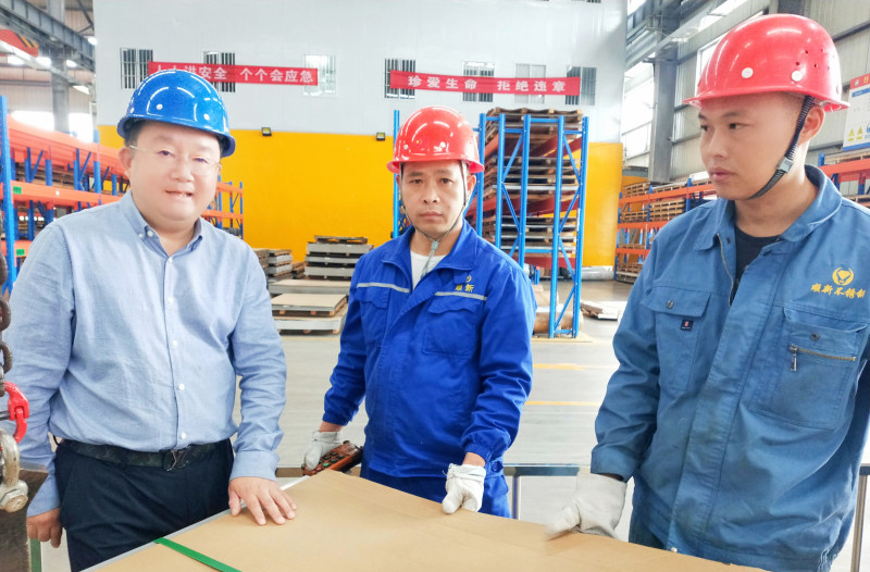 长沙民建企业家乐当“义务招商员”