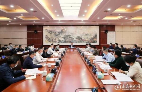 娄底市委统一战线工作领导小组2022年第一次全体会议召开1.jpg