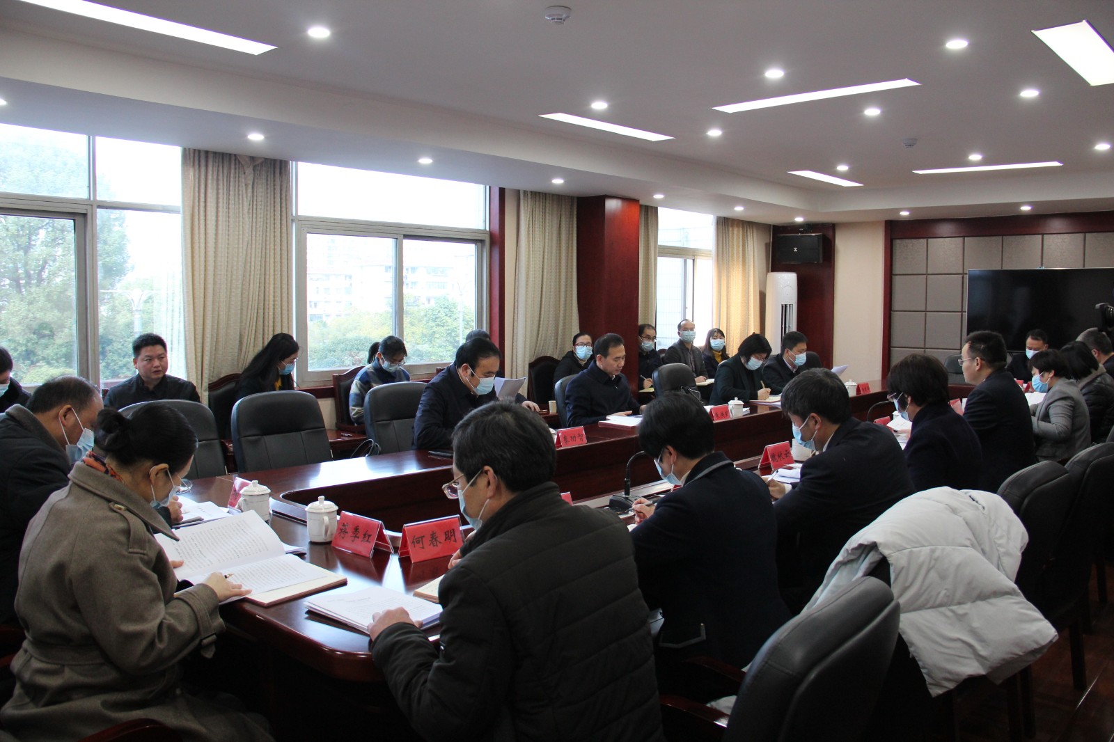 朱洪武调研全市统战工作时强调 不断推动统一战线和多党合作事业 开创新局面谱写新篇章.jpg