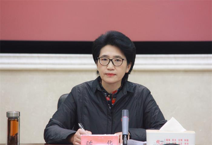 常德市直统战系统传达学习党的十九届六中全会精神 会议要求：真学、悟透、善做、实干2.jpg