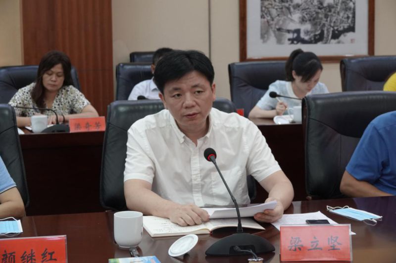 娄底市举行2021年党外代表人士暑期谈心活动4.jpg