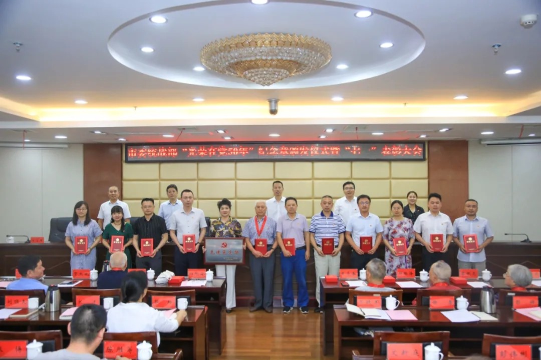 图片4.jpg 图片4.jpg