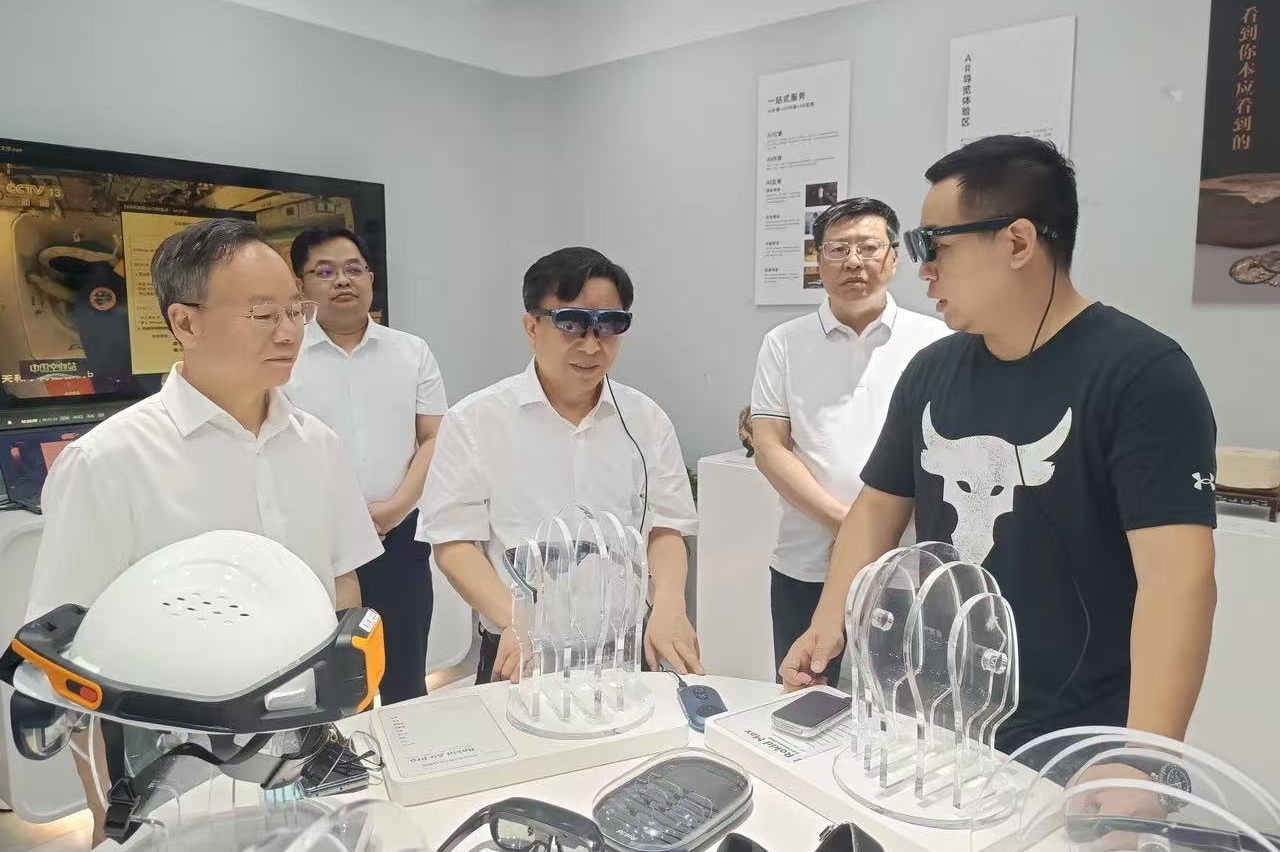 1.jpg 1.jpg