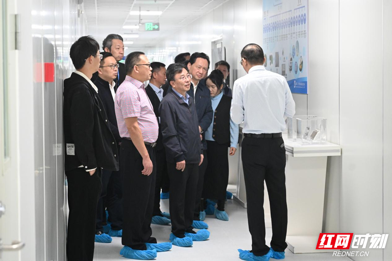 省政协副主席、民建湖南省委会主委赖明勇带队调研未来产业。.jpg